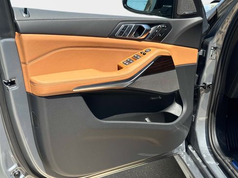 New 2026 BMW X7 xDrive40i w/ M Sport Package image 19