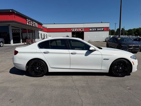 Used 2016 BMW 528i xDrive Sedan AWD/4WD image 2