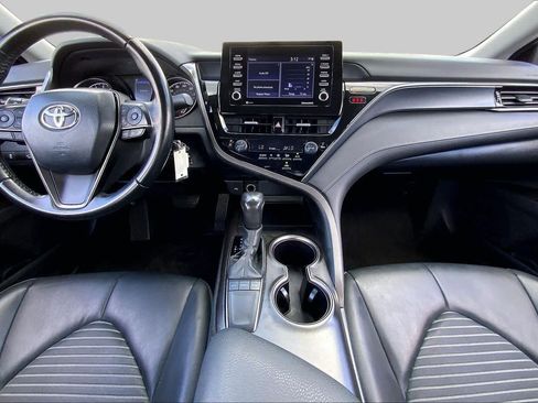 Used 2024 Toyota Camry SE FWD image 15