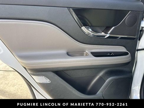 New 2026 Lincoln Corsair Premiere image 22