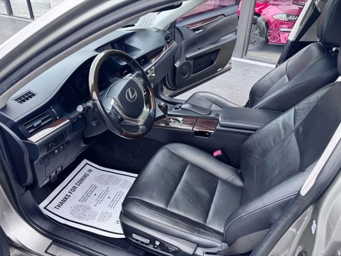 Used 2015 Lexus ES 350 image 9