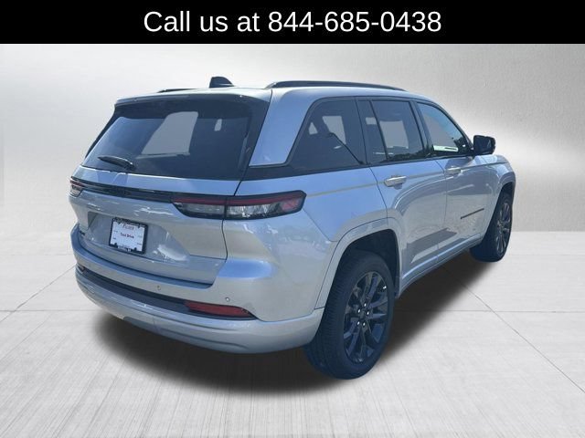 New 2026 Jeep Grand Cherokee Limited AWD/4WD image 5