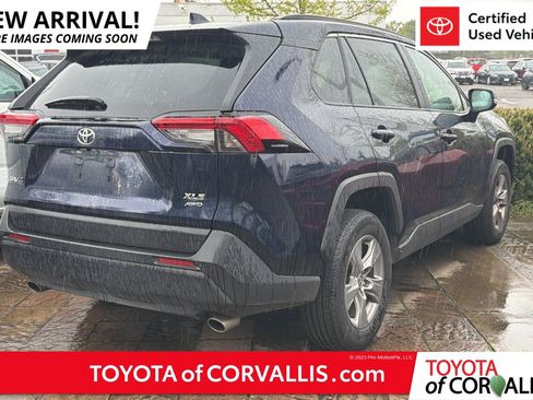 Certified 2025 Toyota RAV4 XLE image 1