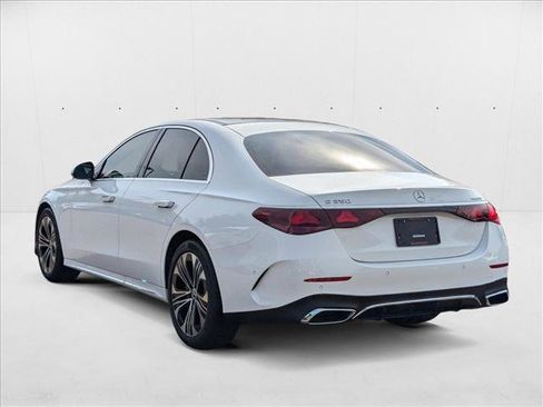 New 2025 Mercedes-Benz E 350 4MATIC Sedan image 8