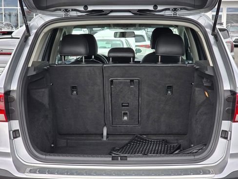 Used 2022 Volkswagen Taos SE image 16