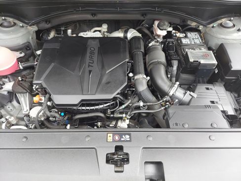 Used 2023 Hyundai Santa Fe Calligraphy FWD image 30