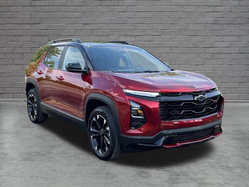 Certified 2026 Chevrolet Equinox RS w/ Convenience Package III AWD/4WD image 6