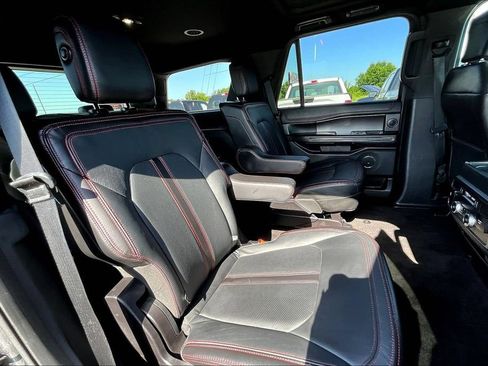 Used 2020 Ford Expedition Limited w/ Equipment Group 303A AWD/4WD image 29