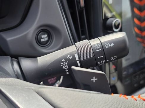 New 2026 Subaru Crosstrek 2.5i Limited w/ Crosstrek Mirror Package AWD/4WD image 38