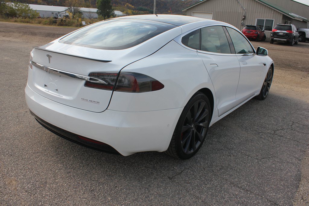 Used 2020 Tesla Model S Performance AWD/4WD image 5