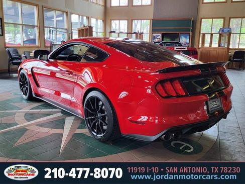 Used 2017 Ford Mustang Shelby GT350 image 3