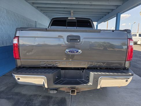 Used 2016 Ford F250 XLT w/ XLT Value Package AWD/4WD image 4