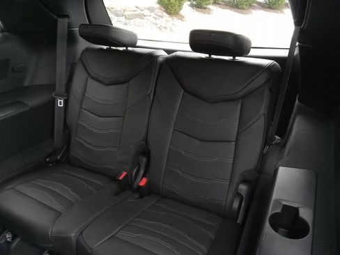 Used 2025 Cadillac XT6 Premium Luxury w/ Platinum Package image 25