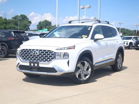 Certified 2022 Hyundai Santa Fe SEL AWD/4WD image 2