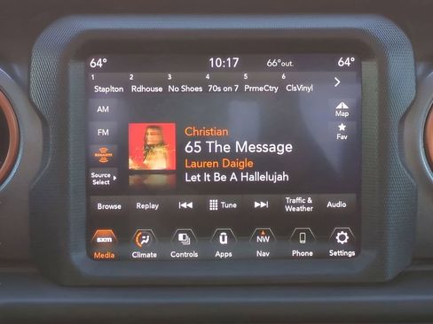 Used 2023 Jeep Gladiator Mojave w/ LED Lighting Group image 18