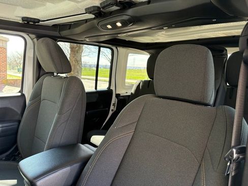 Used 2025 Jeep Wrangler Unlimited Sport S 4xe image 22