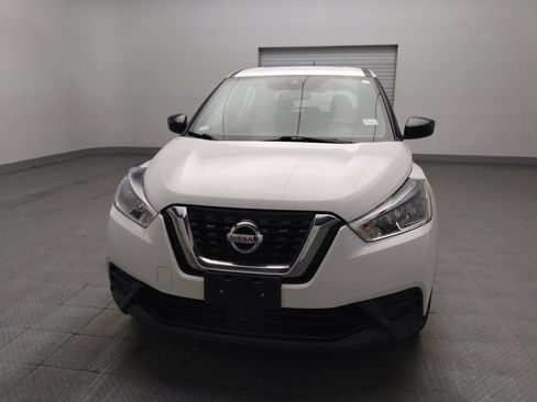 Used 2020 Nissan Kicks S FWD image 15