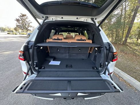 New 2026 BMW X7 xDrive40i image 29