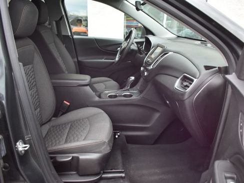 Used 2019 Chevrolet Equinox LT AWD/4WD image 42