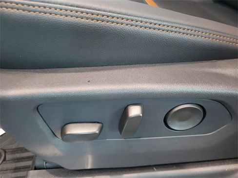 New 2026 GMC Sierra 1500 AT4 w/ AT4 Premium Package image 6