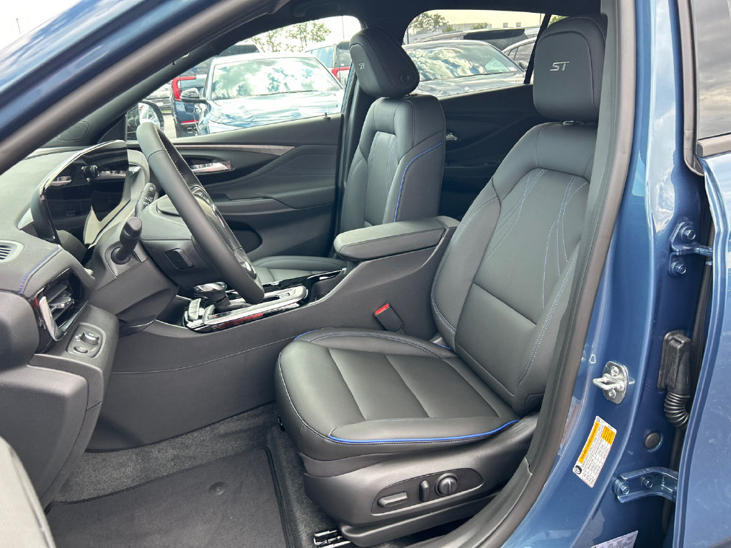 New 2026 Buick Envista Sport Touring w/ Convenience I Package FWD image 16