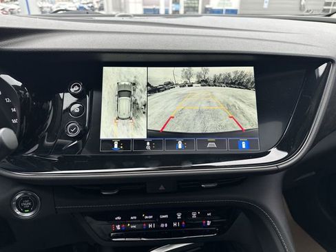 Used 2023 Buick Envision Avenir image 26