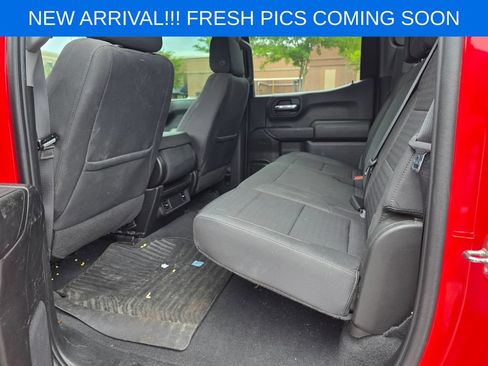 Used 2022 Chevrolet Silverado 1500 Custom RWD image 13