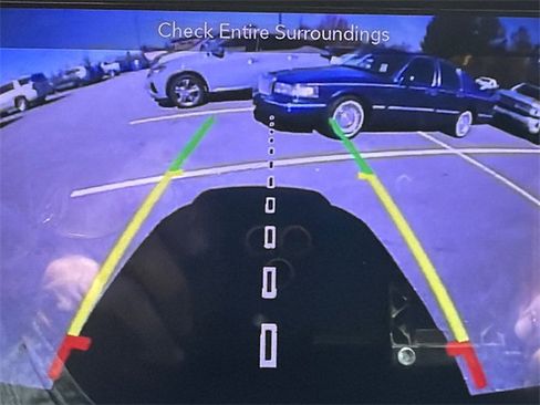 Used 2019 Jeep Grand Cherokee Laredo image 30