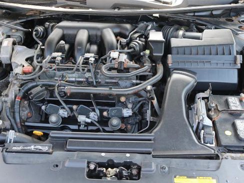 Used 2017 Nissan Maxima Platinum image 23