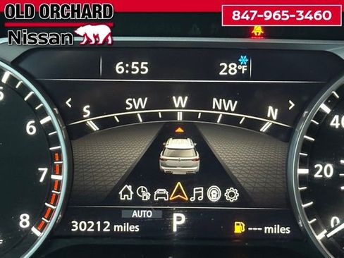 Used 2022 Nissan Pathfinder SL w/ SL Black Package image 22