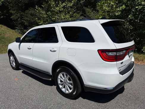 Used 2024 Dodge Durango SXT w/ Trailer Tow Group IV AWD/4WD image 8