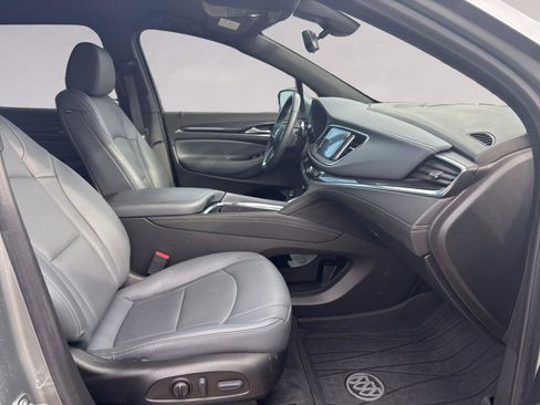Used 2023 Buick Enclave Essence w/ Sound and Sites Package image 15