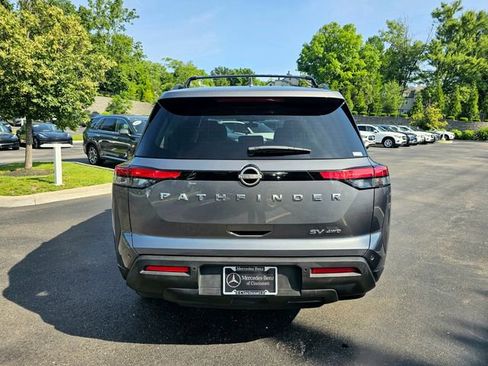Used 2024 Nissan Pathfinder SV w/ Lighting Package (N92) AWD/4WD image 10