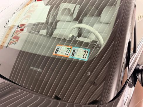 Used 2024 Hyundai Santa Fe Limited AWD/4WD image 9