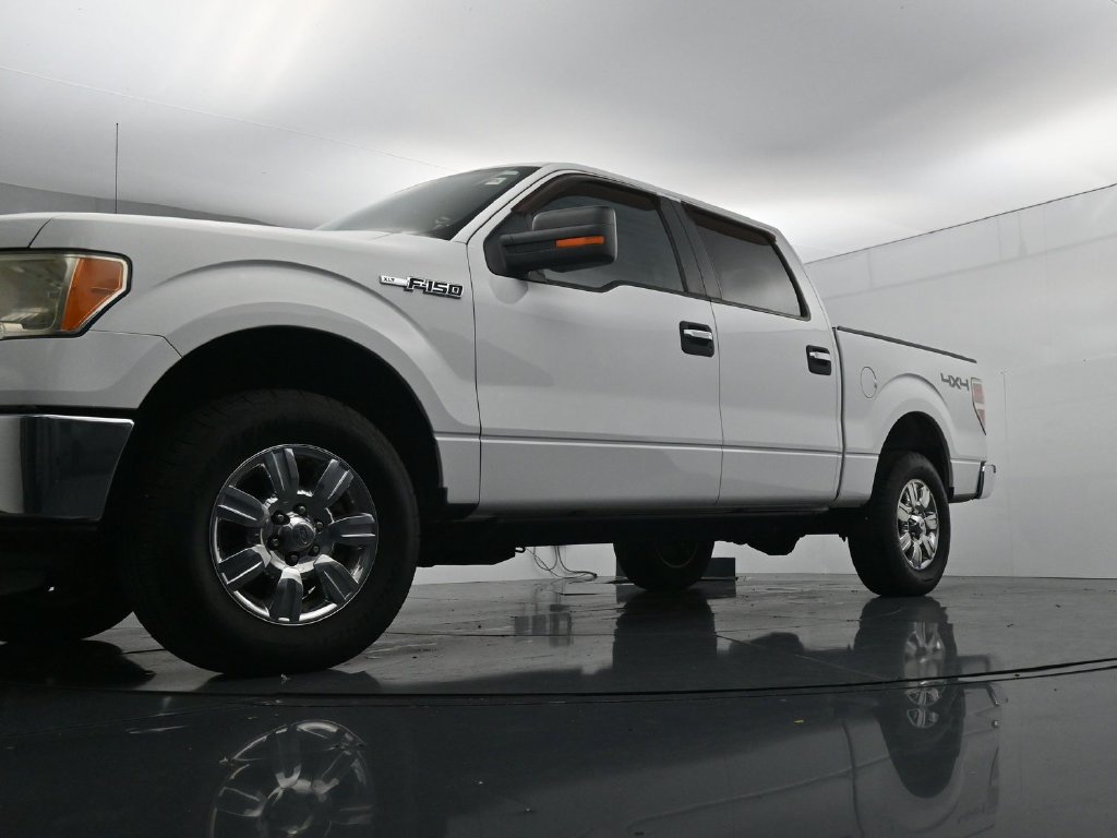Used 2011 Ford F150 XLT w/ XLT Chrome Pkg AWD/4WD image 20