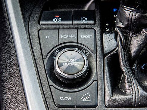 Used 2024 Toyota RAV4 TRD Off-Road image 21