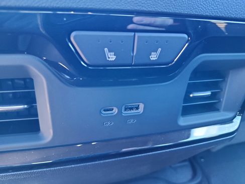 New 2026 GMC Sierra 1500 AT4 image 11