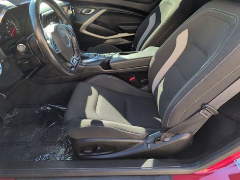 Used 2019 Chevrolet Camaro SS image 16