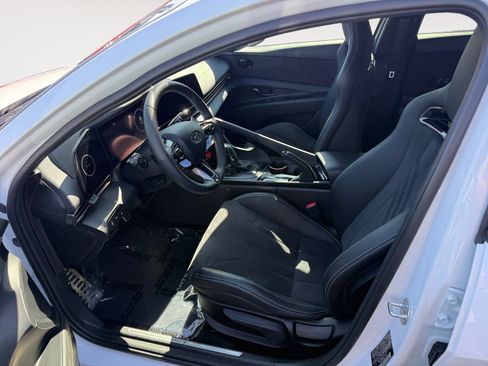 Certified 2023 Hyundai Elantra N FWD image 10