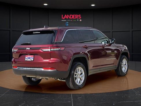 New 2026 Jeep Grand Cherokee 2WD image 3