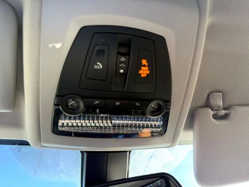 Used 2016 BMW 528i xDrive 528i xDrive Sedan 4D image 20