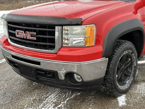 Used 2010 GMC Sierra 1500 SLE w/ Power Pack Plus image 9