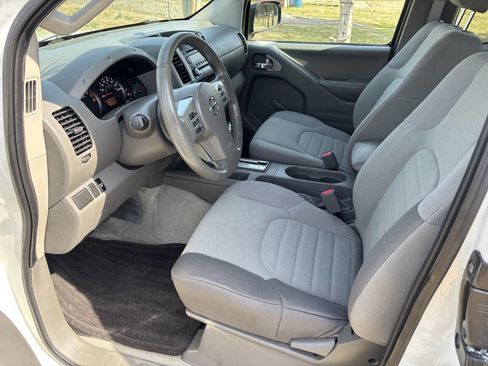 Used 2016 Nissan Frontier S image 7