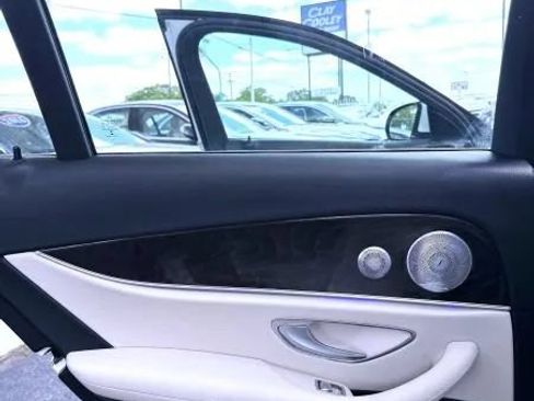 Used 2019 Mercedes-Benz E 300 w/ Premium 1 Package image 22