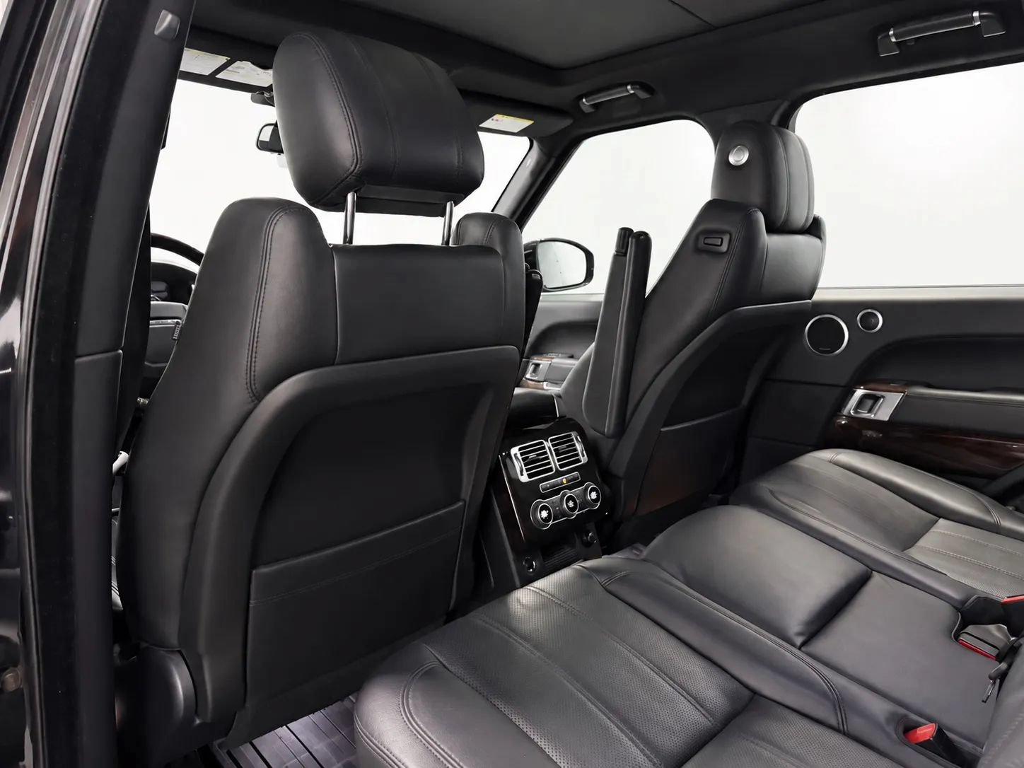 Used 2014 Land Rover Range Rover Supercharged AWD/4WD image 13