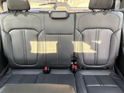 Used 2022 Jeep Wagoneer Series III w/ Premium Group I image 14