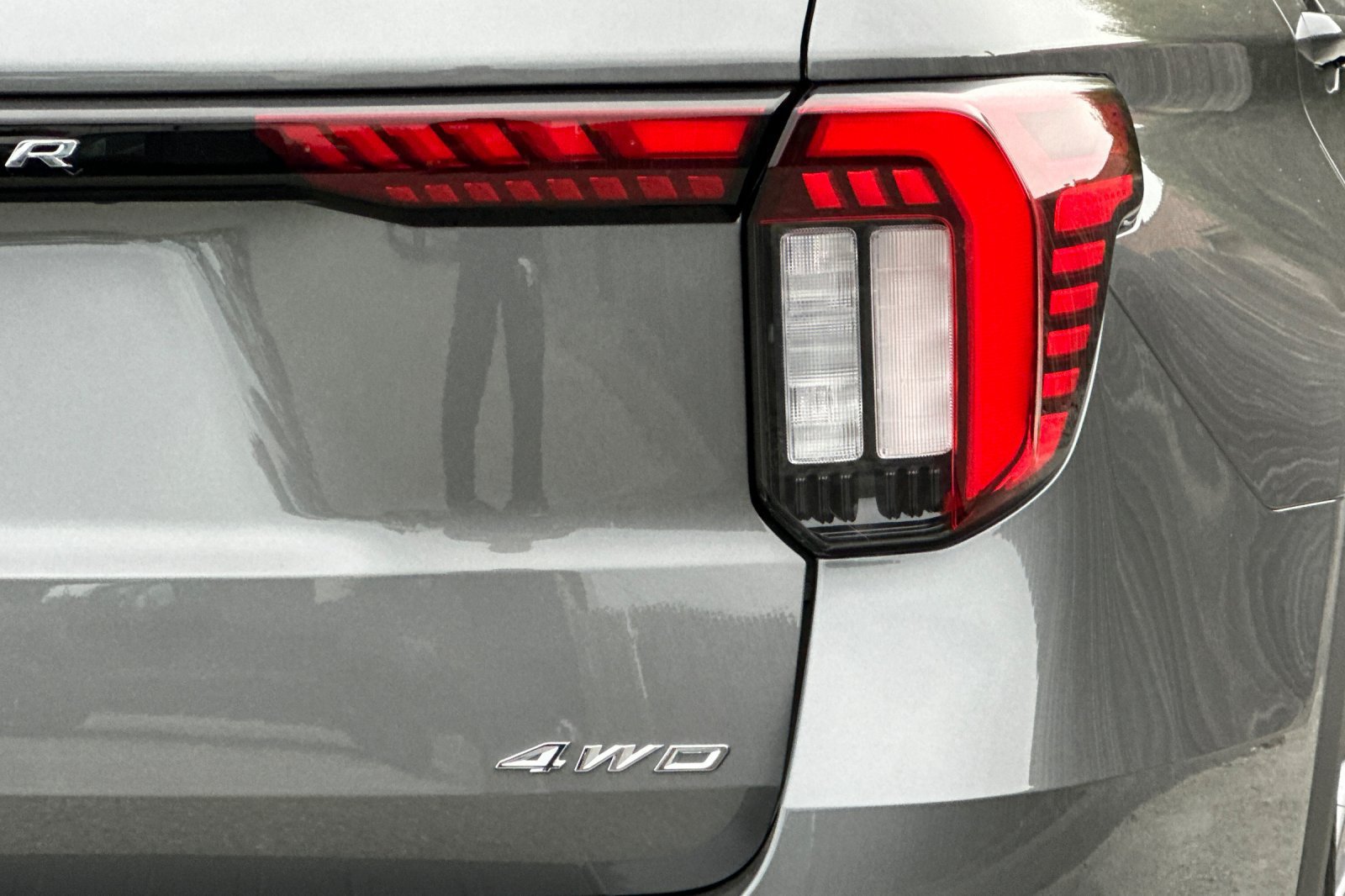 New 2026 Ford Explorer Active w/ Active Comfort Package AWD/4WD image 25
