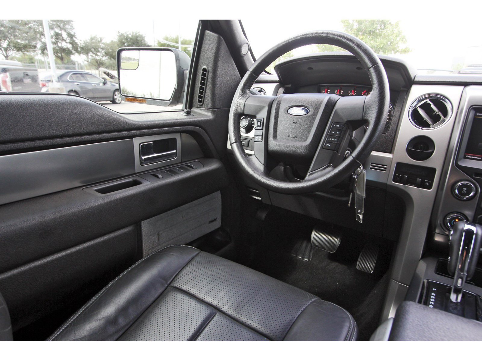 Used 2014 Ford F150 FX2 w/ Equipment Group 402A Luxury RWD image 12