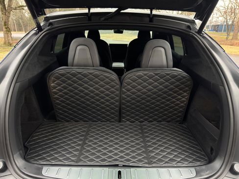 Used 2023 Tesla Model X Plaid image 57