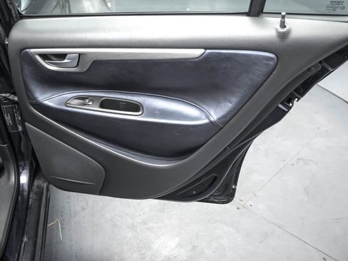 Used 2007 Volvo S60 R image 18